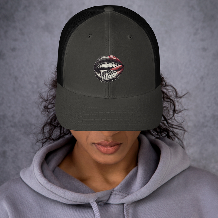 Unisex Trucker-Cap - Bitter Sweet Kiss