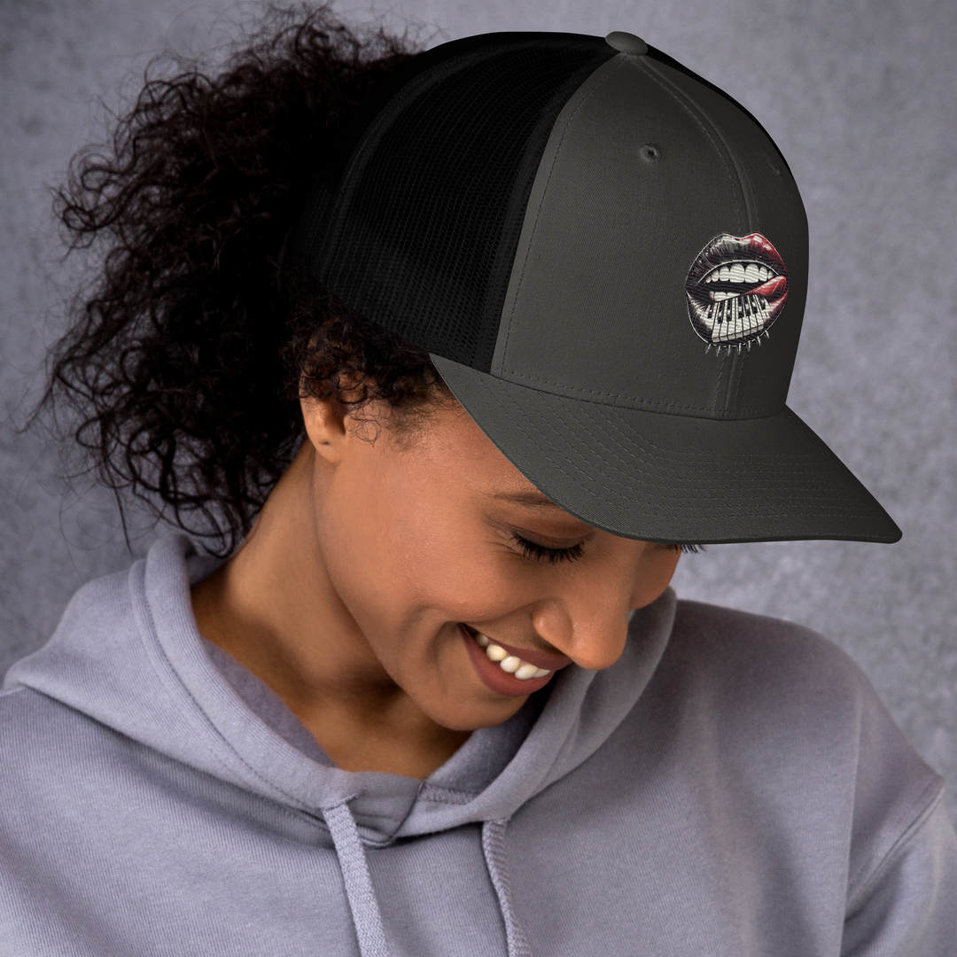 Unisex Trucker-Cap - Bitter Sweet Kiss